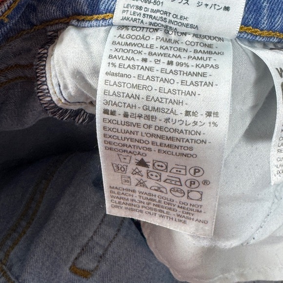 Levi's Womens Wedgie Jeans Tapered Leg Size 29/8 Medium Wash Classic High Rise - Picture 14 of 16